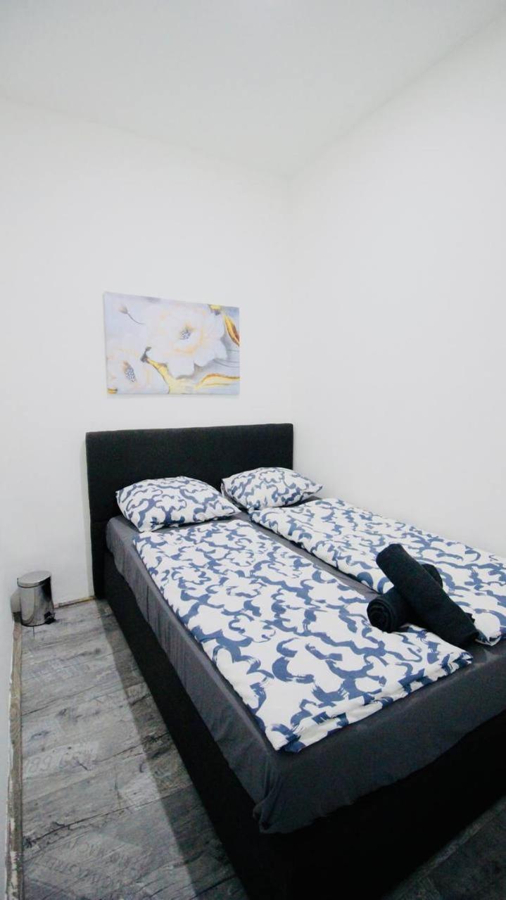 Family Studio In Akh Area Vienne Extérieur photo